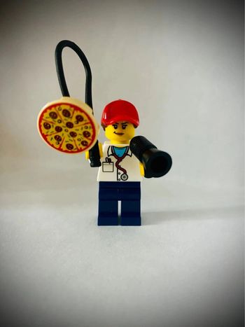 Minifigurine LEGO City - Cty1418 - La Coach Personnel 2019 - Très bon état