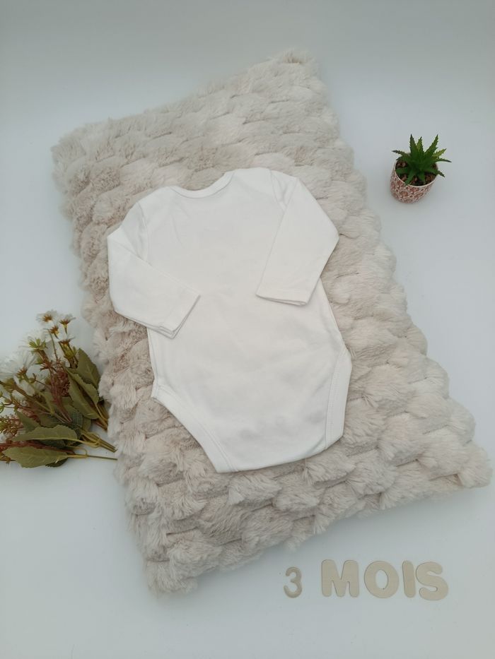 body 3 mois - photo numéro 2