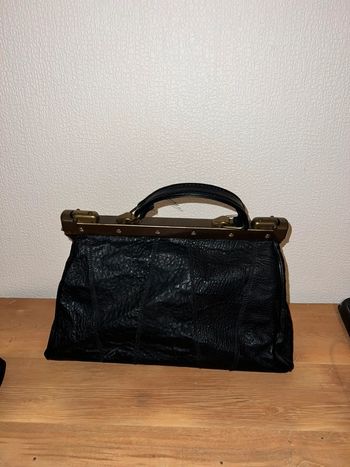 Sac à main noir vintage