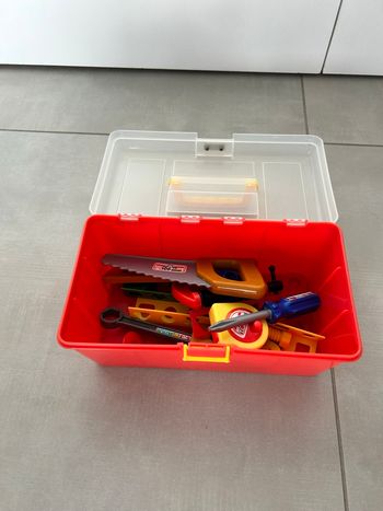 Caisse à outils enfants
