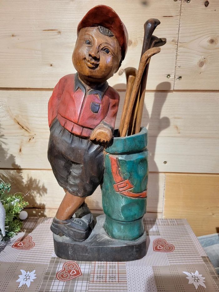Figurine golf bois