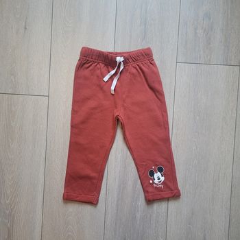 Très joli pantalon détente. Garçon  24 mois. Marque Disney
