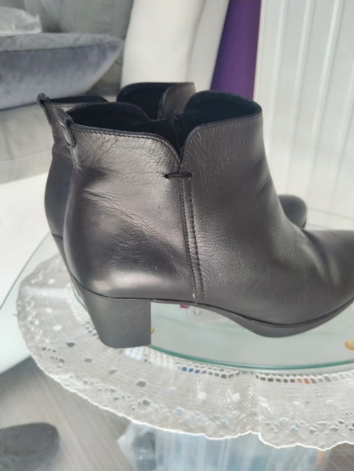 Bottines noires - photo numéro 3