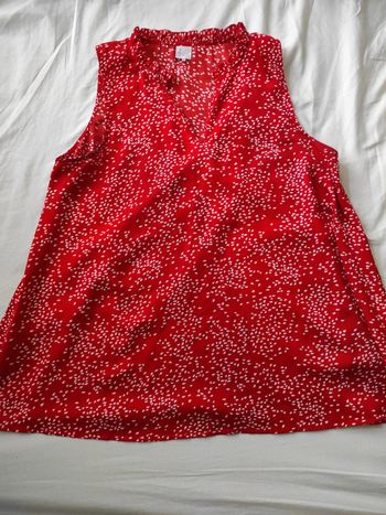 Blouse sans manche Taille M KMJ