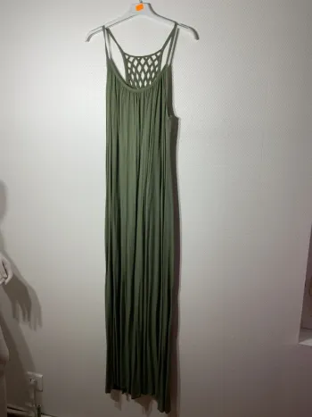 Robe longue femme taille unique (38-46)- new collection - neuve avec étiquette