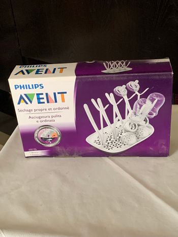 Lot Avent biberons pots et autres