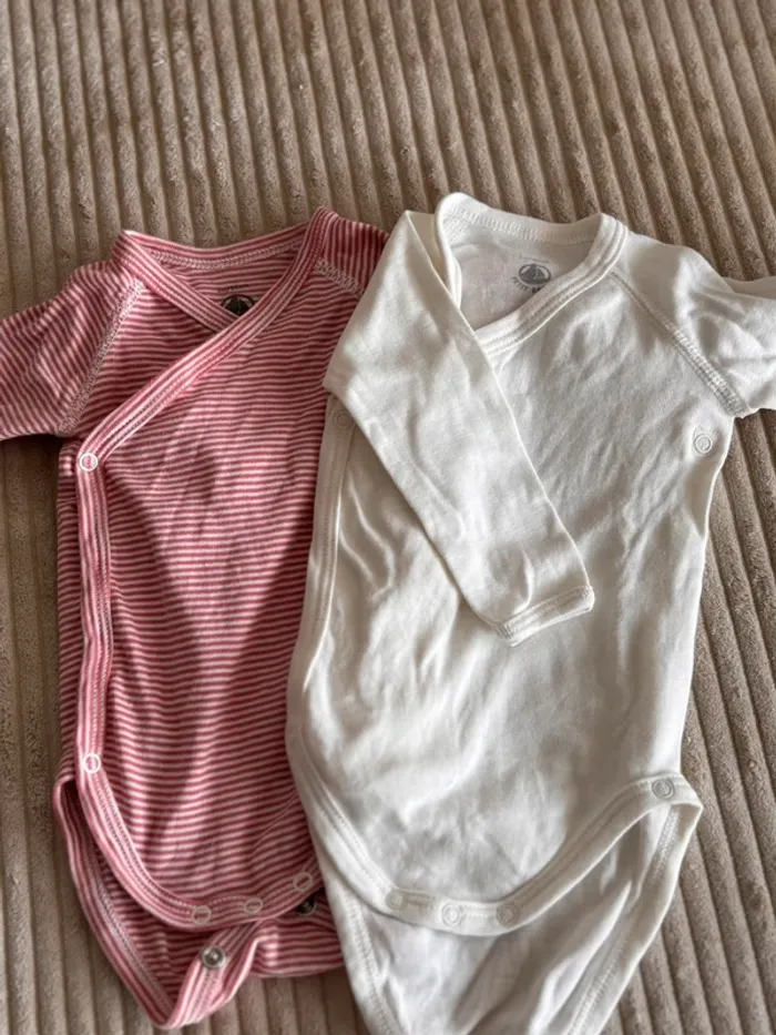 Lot 2 bodies petit bateau