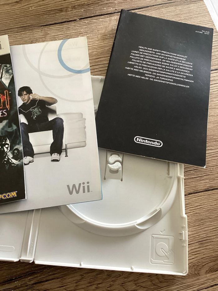 boîte Nintendo wii avec notice resident evil the umbrella chronicles Nintendo wii vendu sans le jeu - photo numéro 4