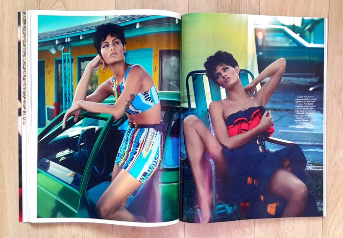 Magazine Vogue n°918 juin juillet 2011 spécial escale en Grèce Isabeli Fontana - photo numéro 10