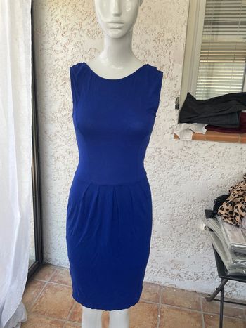 Robe bleue de la marque mango