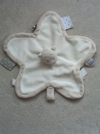 Doudou accroche tétine