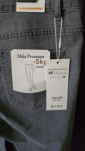 Jeans petite taille en 48