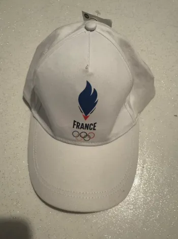 Casquette blanche