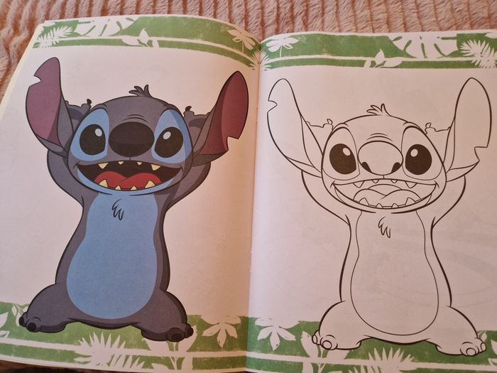 Cahier de coloriage Stitch - photo numéro 2