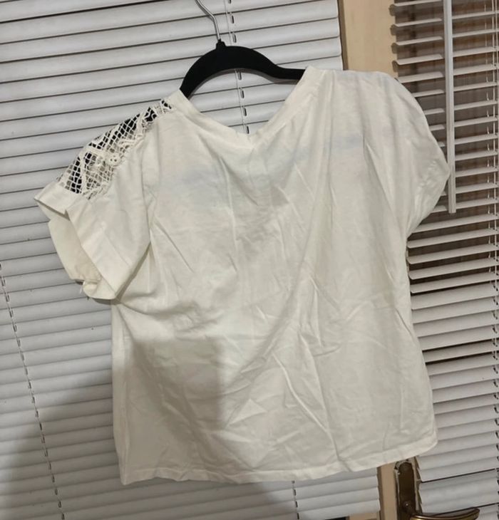 Tee shirt rideau - photo numéro 3