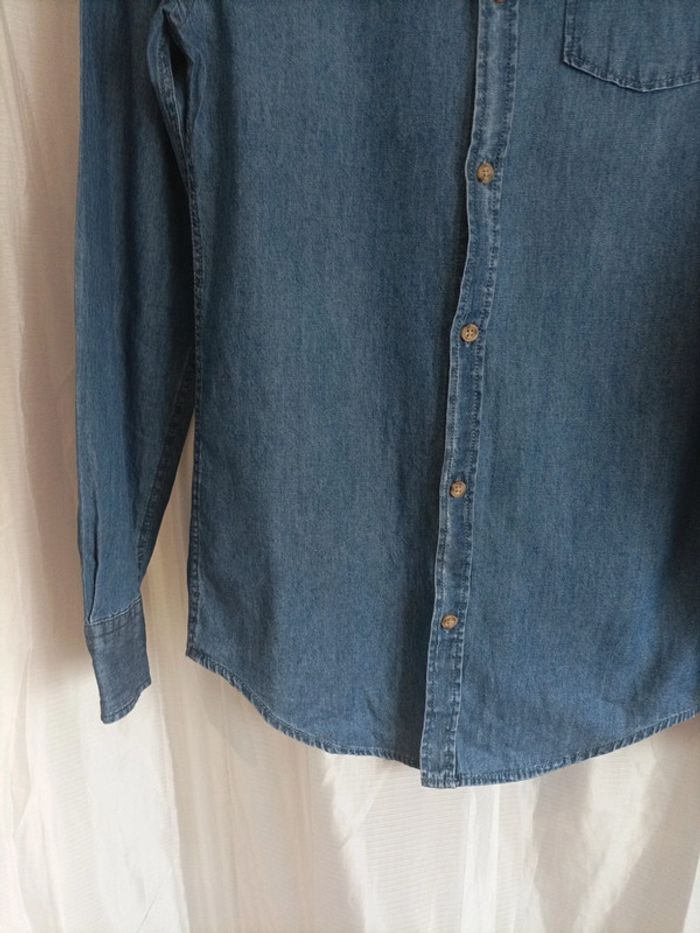 Superbe chemise jean - photo numéro 4