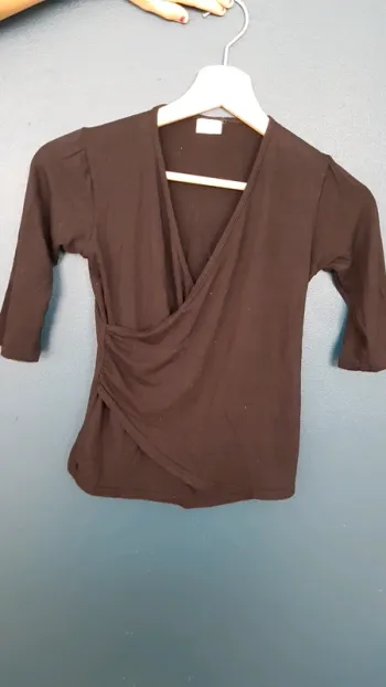 T-shirt cache coeur