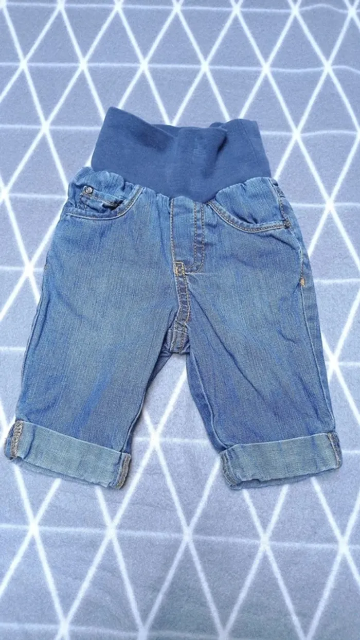 🦁 Lot 3 jeans, 3 mois - photo numéro 2