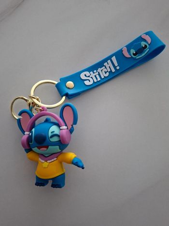 Porte clé Lilo & Stitch neuf sous blister