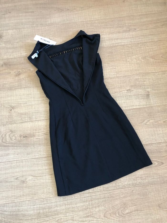 Robe noire neuve sans manches Morgan taille 34 (valeur 65€) avec défaut - photo numéro 8