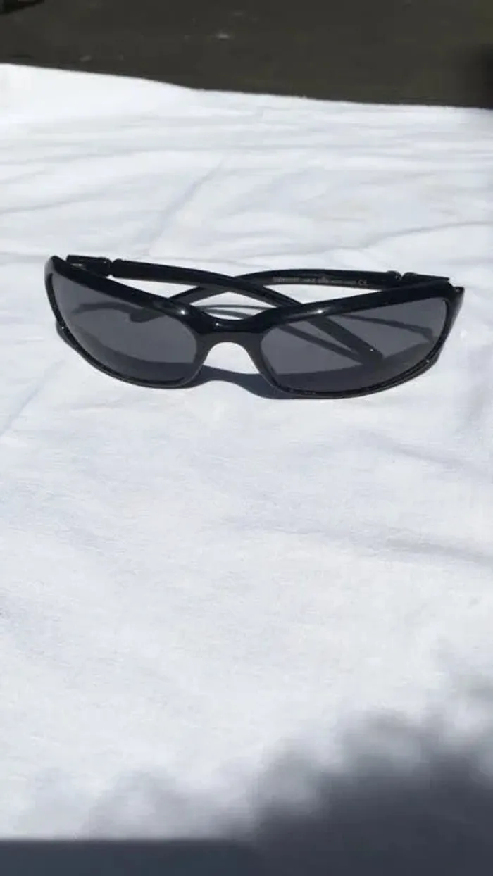 Lunettes de soleil Elite avec turquoises