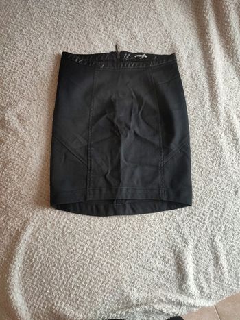 Magnifique jupe courte jennyfer