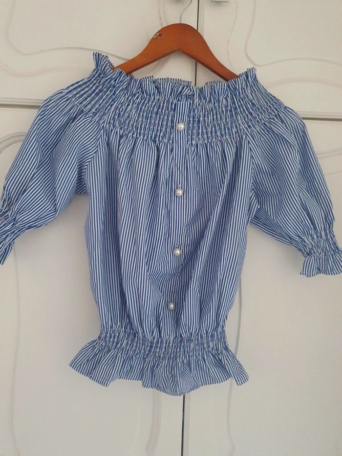 Chemisier épaules nues