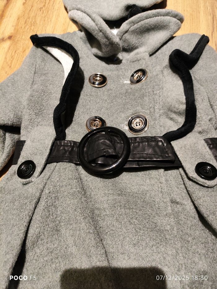 Petit manteau fille gris avec béret taile 6 mois - photo numéro 7