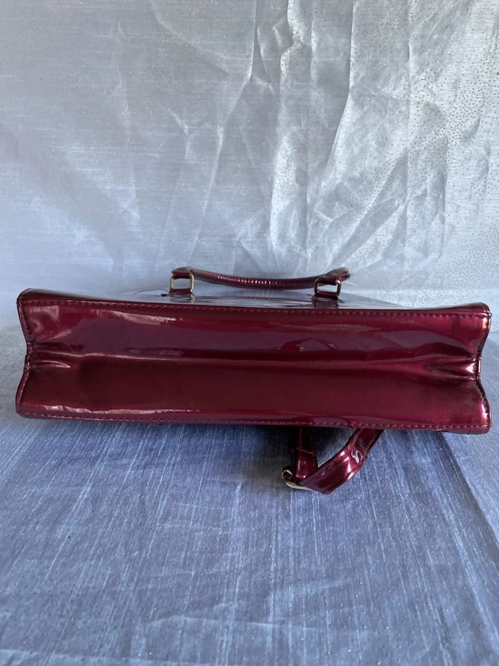 Sac vinyle rouge - Comme neuf - photo numéro 6