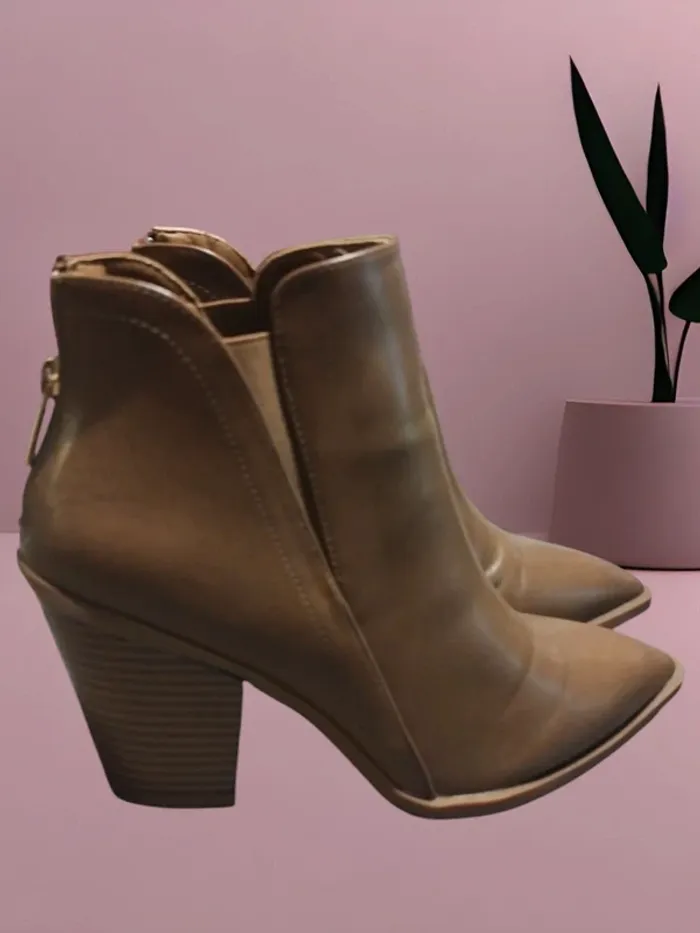 Chaussures a talons - photo numéro 2