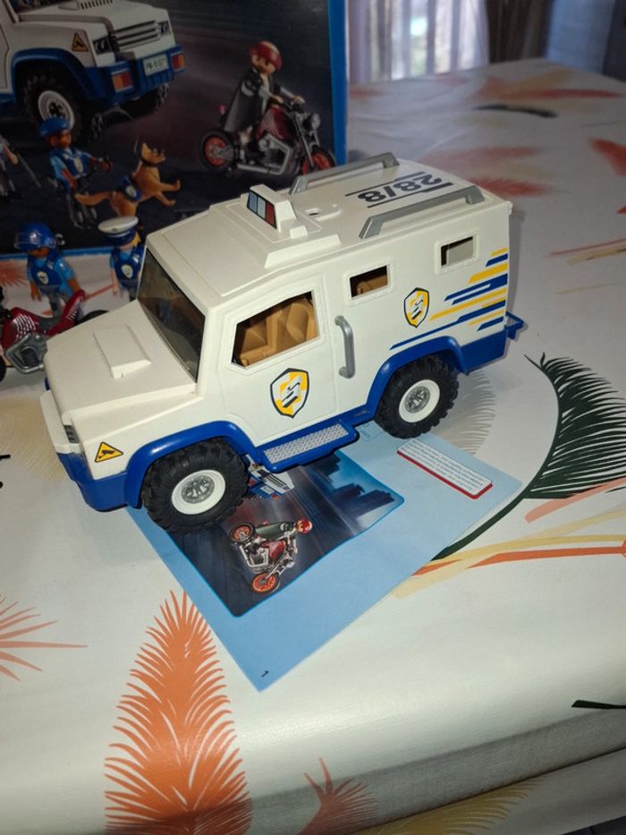 Playmobil 9371 fourgon blindé 4 ans 🍀 playmobil 🍀 très bon état - photo numéro 4