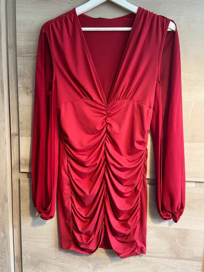 Très belle robe - photo numéro 3