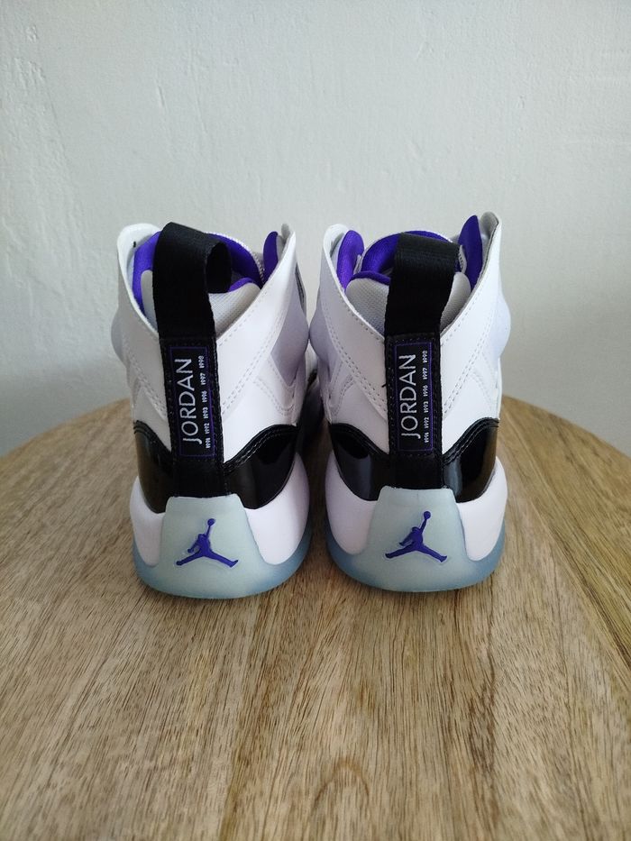 Baskets Nike T 38,5 - photo numéro 7