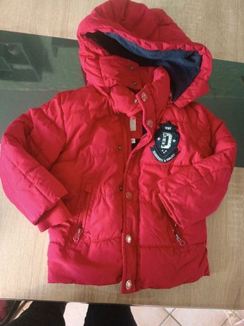 Manteau avec capuche dpam 3 ans sans fermeture