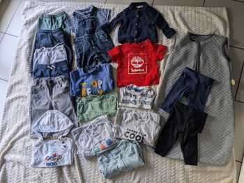 Lot de vêtements garçon ( 18 pièces)