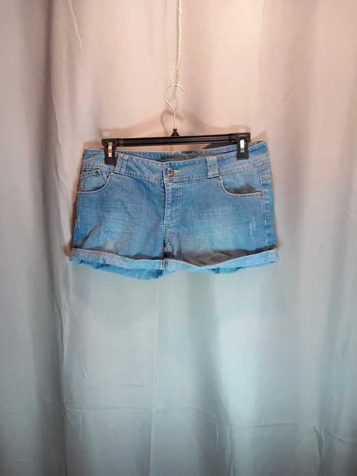 Short 42