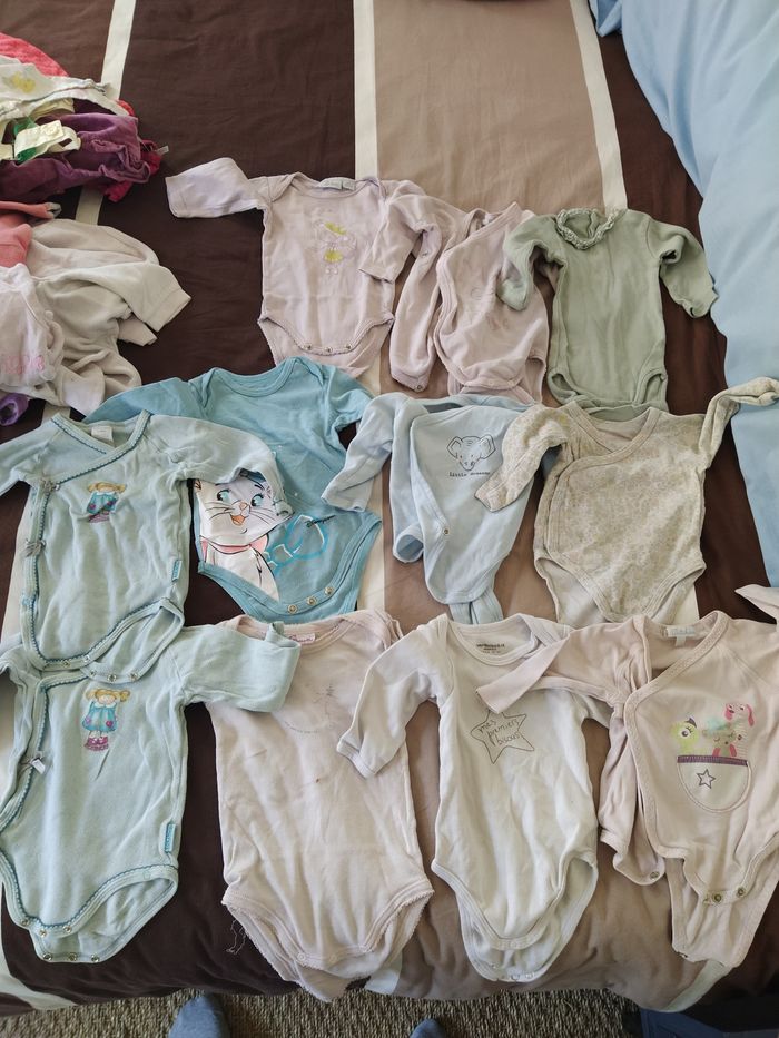 Lot vêtements 3 mois - photo numéro 5