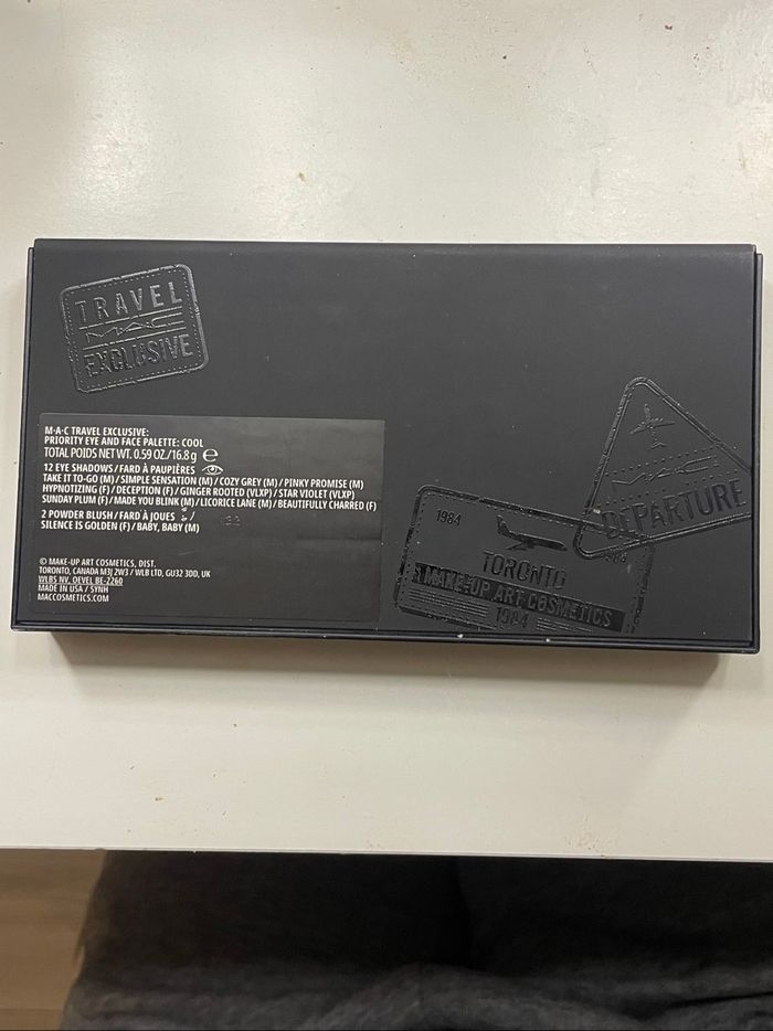 MAC Travel Exclusive Priority eye and face palette - photo numéro 4