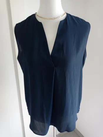 Haut débardeur fluide bleu marine T.L Primark