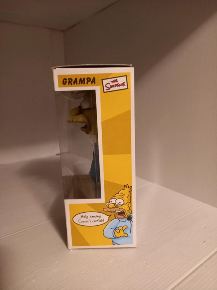 Bobble head grampa - photo numéro 6