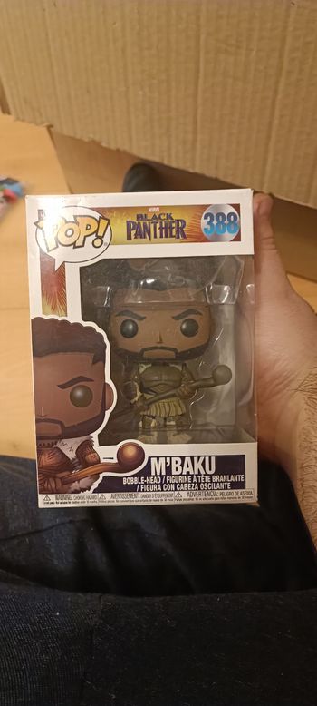 Lot de 10 pop Marvel / disney