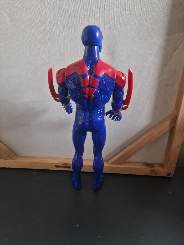 Figurine hasbro spiderman 2052 - photo numéro 3