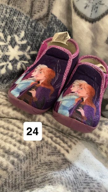 Chaussons 24