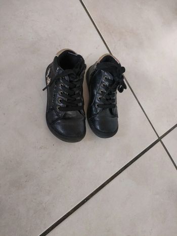 Chaussures T25