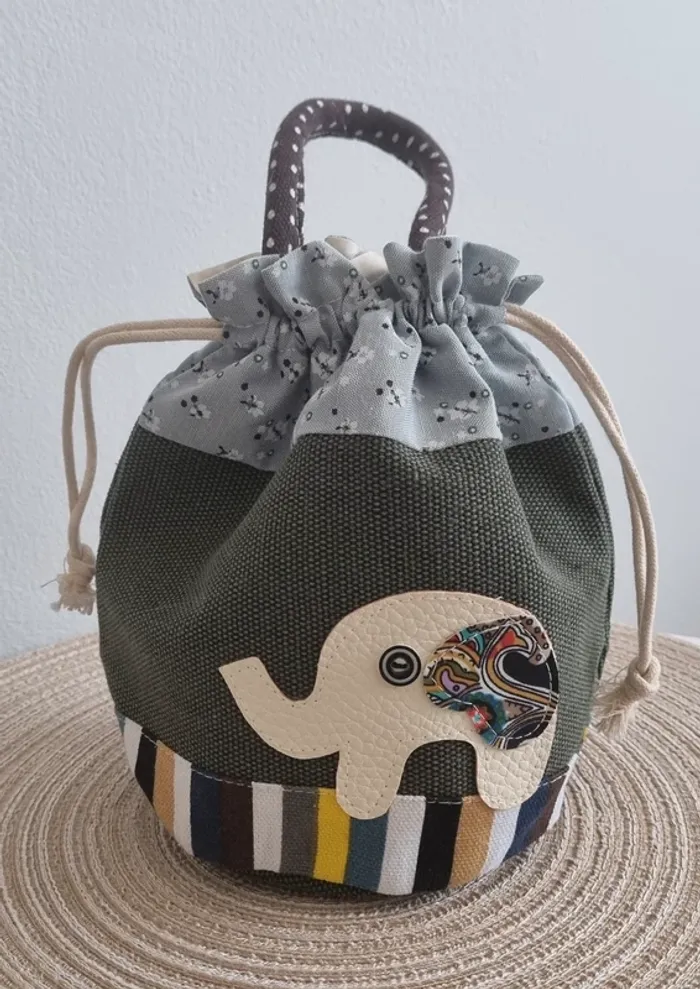 Trousse