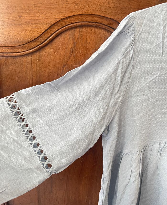 Blouse manches longues col V bleu ciel - photo numéro 4