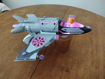 Grand avion Stella Mighty pups