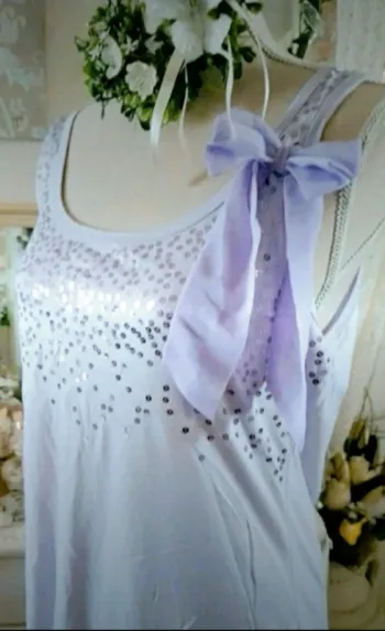 Haut lila paillette/noeud Mim Taille XL Neuf