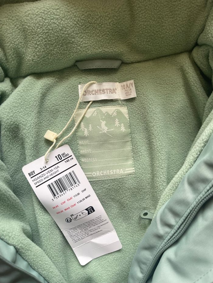 Combinaison ski neuve 10 ans - photo numéro 2