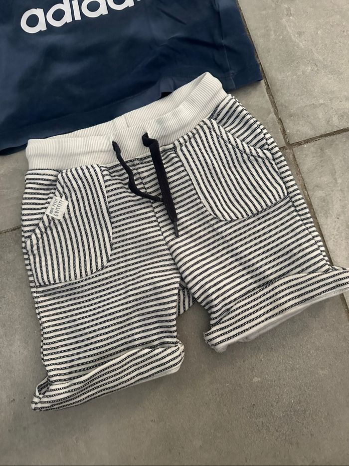 Ensemble taille 18 24 mois short, sergent Major et T-shirt Adidas - photo numéro 2